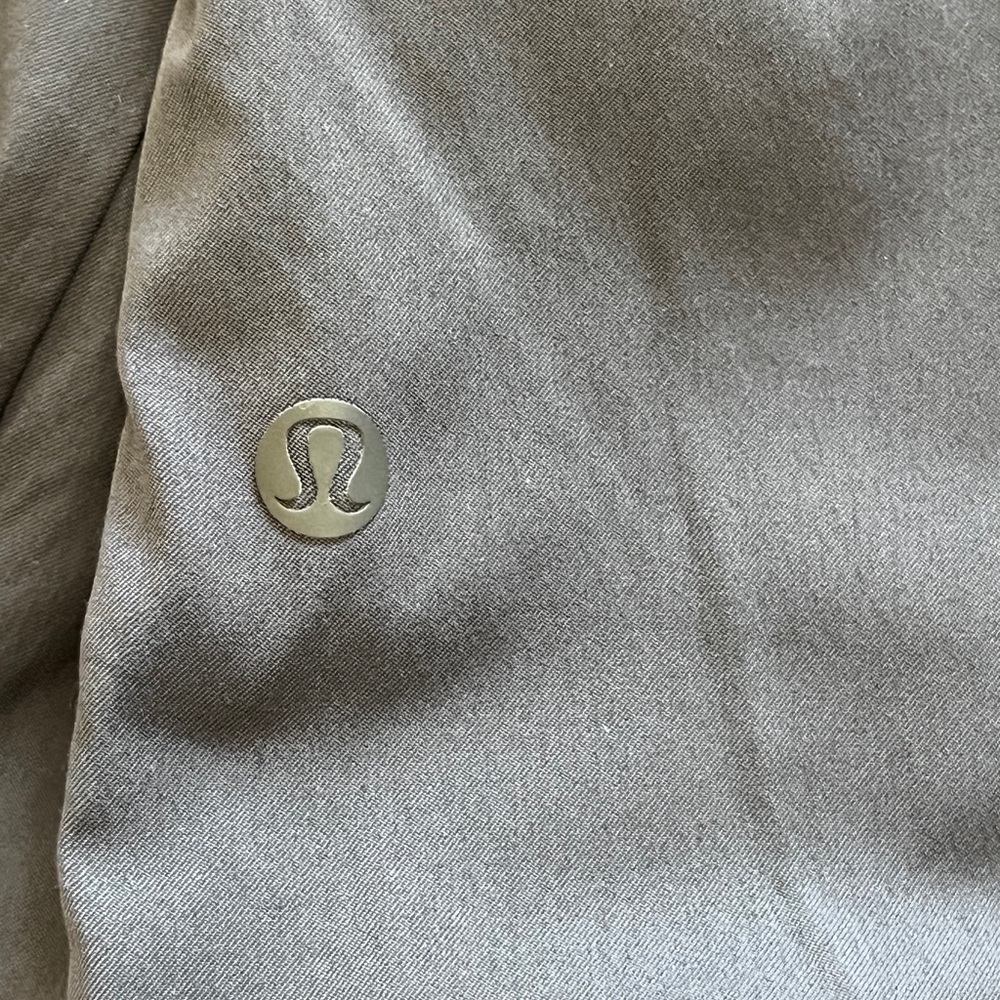 🍋LIKE NEW Condition Lululemon Jogger Pants - Picture 5 of 10